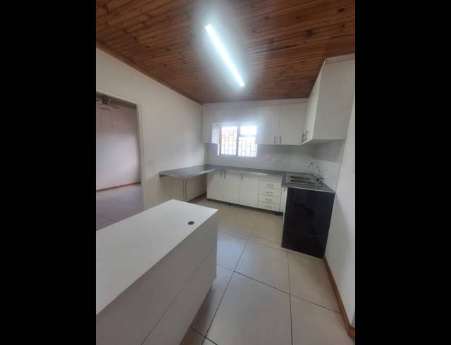 2 BEDROOM PROPERTY TO RENT IN RUYTERWACHT